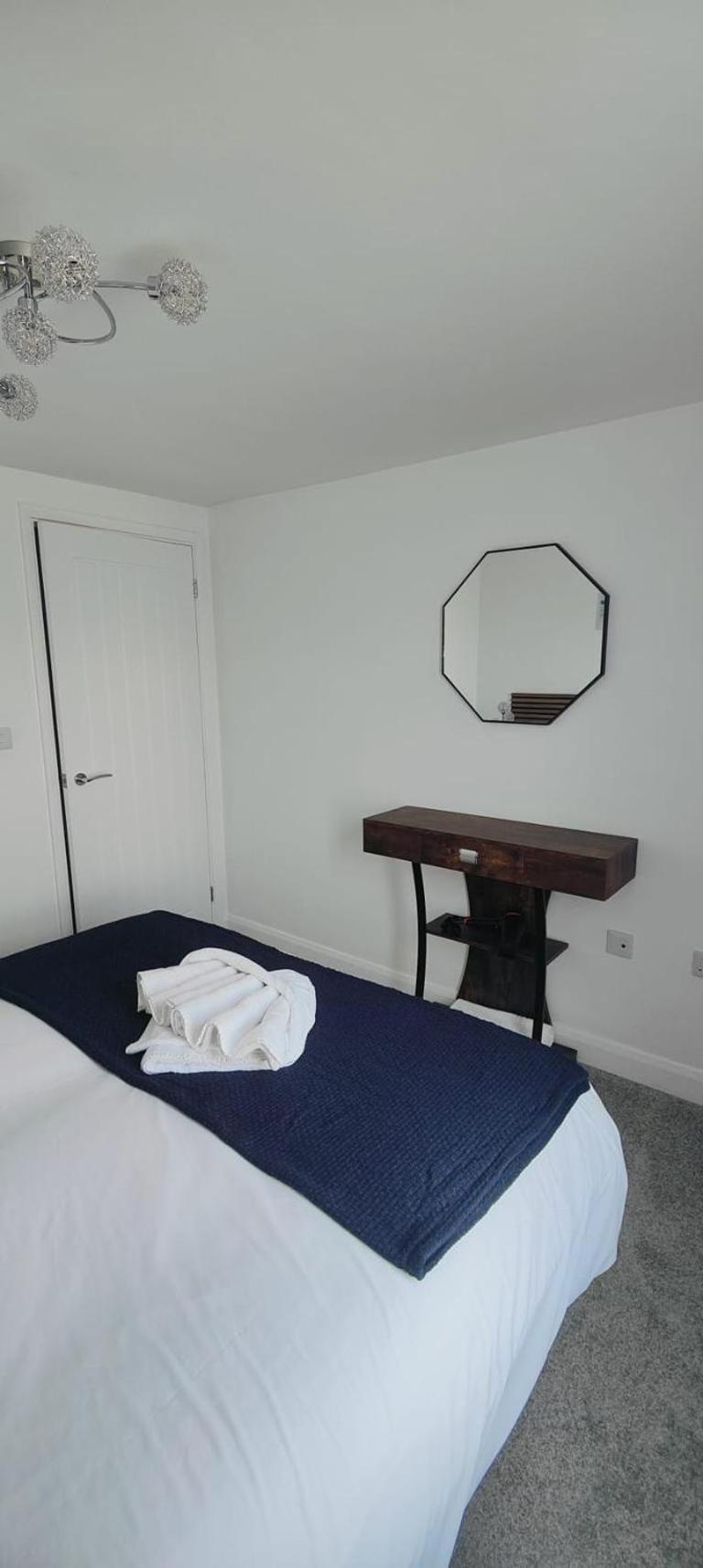 Cosy 2-Bed Apartment In Nettleham Lincoln Exterior photo